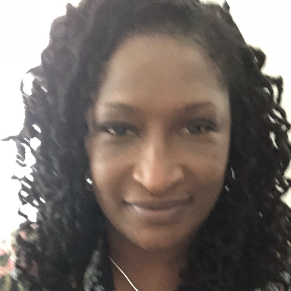 Meet your Posher, Cristal